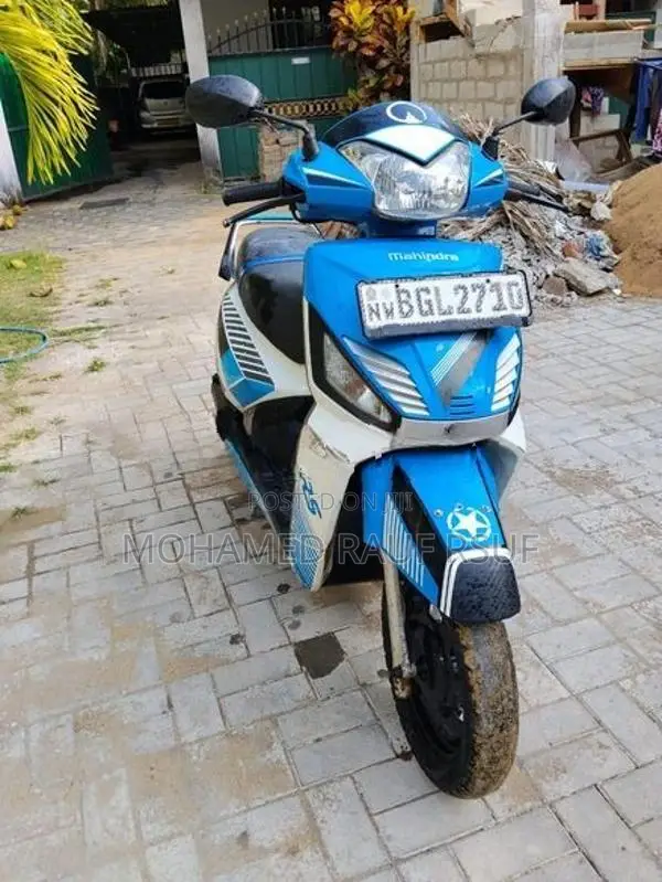 Mahindra Gusto 2017