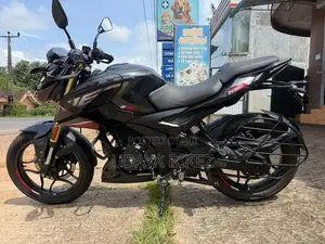 Bajaj Pulsar N160 2025