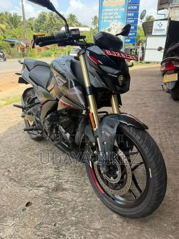 Bajaj Pulsar N160 2025