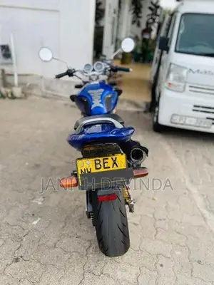 Honda Hornet 2015
