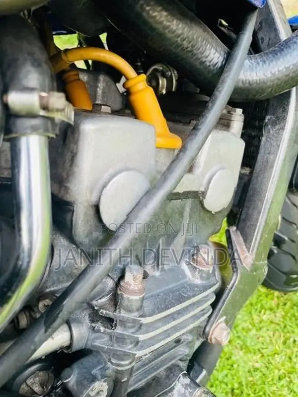 Honda Hornet 2015