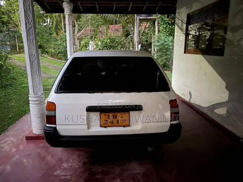 Toyota Corolla 1990