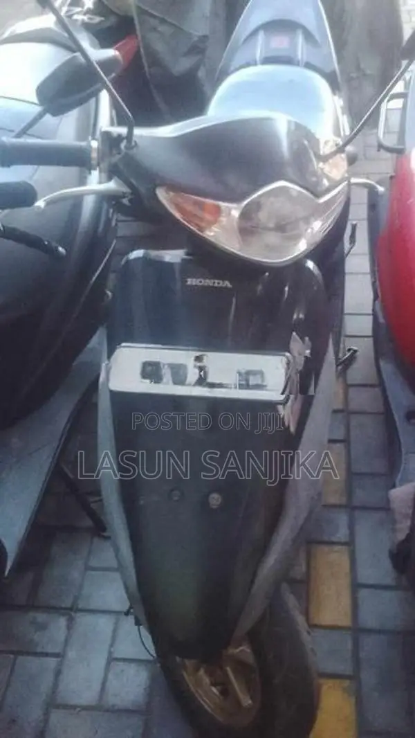 Honda Zoomer Z4 2015