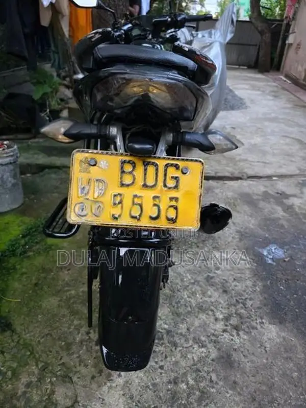 Bajaj Pulsar 135 2015