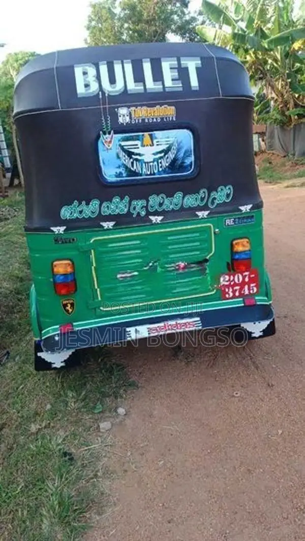 Bajaj RE 1998