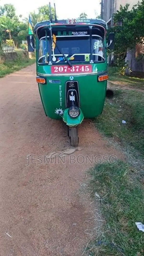Bajaj RE 1998