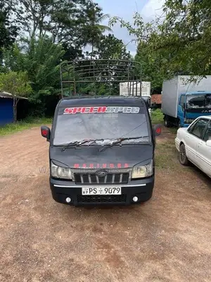 Mahindra Maxximo 2012