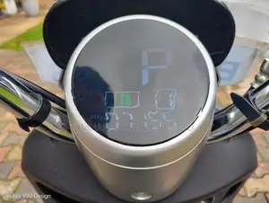 Yadea M6 Electric Scooter 2025