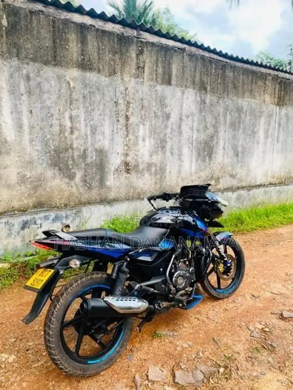 Bajaj Pulsar 150 2016