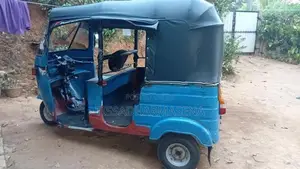 Bajaj RE 2009