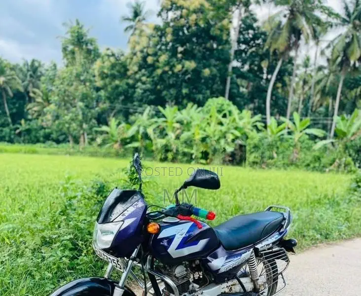 Bajaj CT100 2006