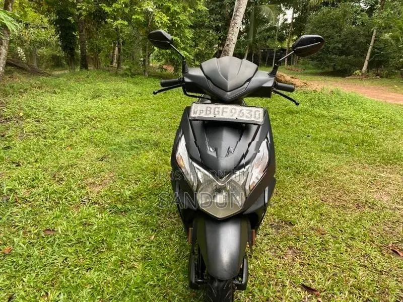 Honda Dio 2018