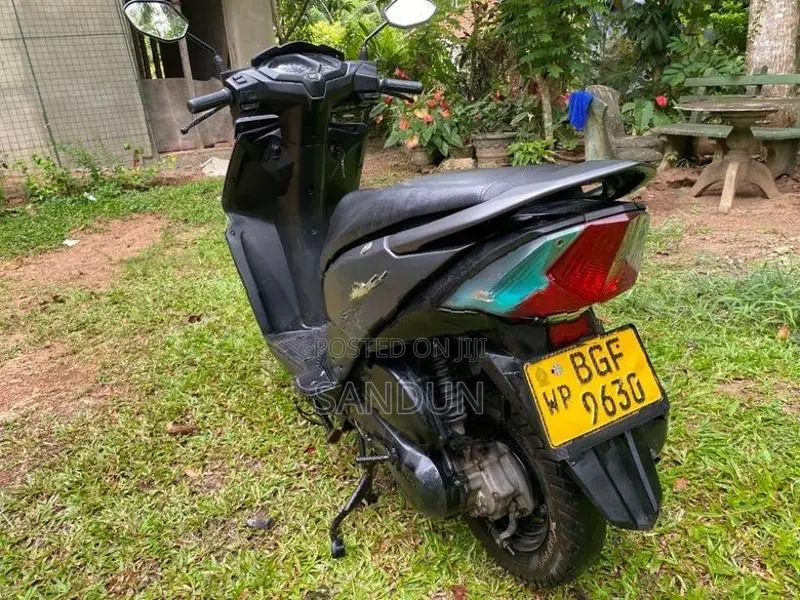 Honda Dio 2018