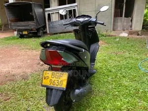 Honda Dio 2018