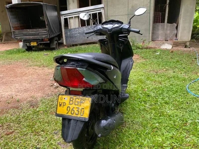 Honda Dio 2018