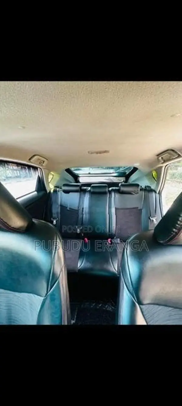 Toyota Prius 2014