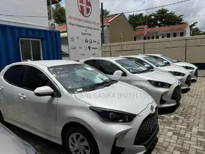 Toyota Yaris X Push Start 2024