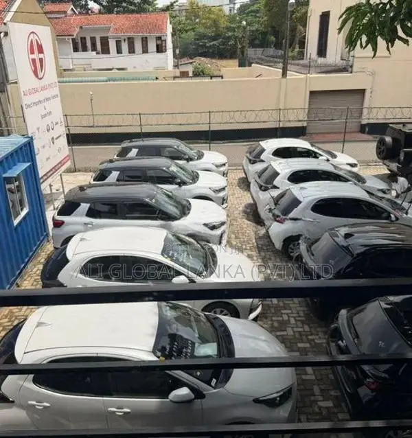 Toyota Yaris X Push Start 2024