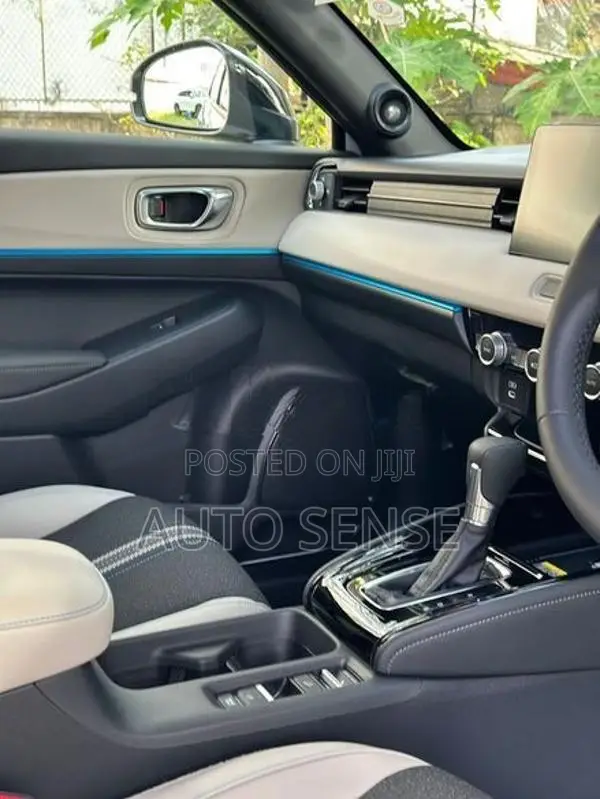 Honda Vezel Z Play 2026