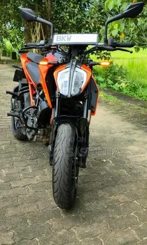 KTM Duke 160 2026