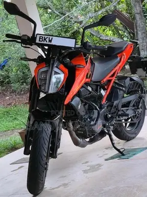 KTM Duke 160 2026