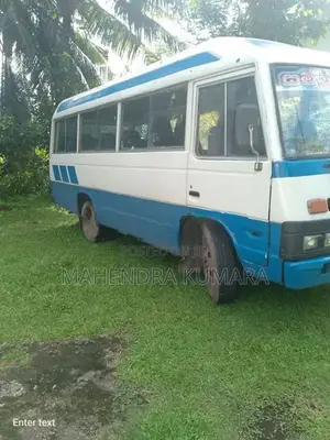 Isuzu Journey 2500 1984