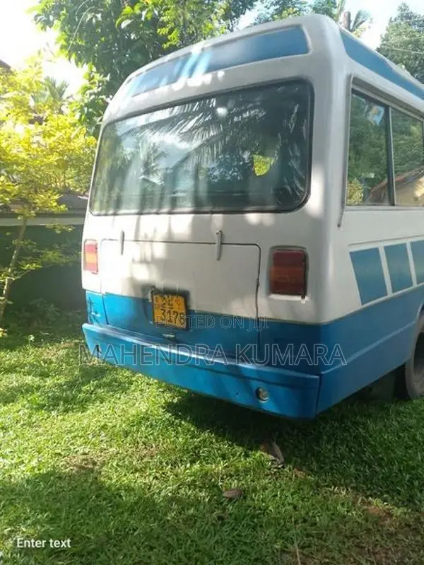 Isuzu Journey 2500 1984