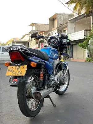 Bajaj CT100 2008