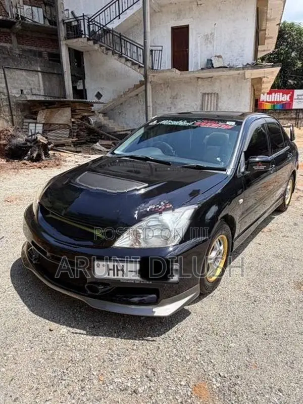 Mitsubishi Lancer 2003