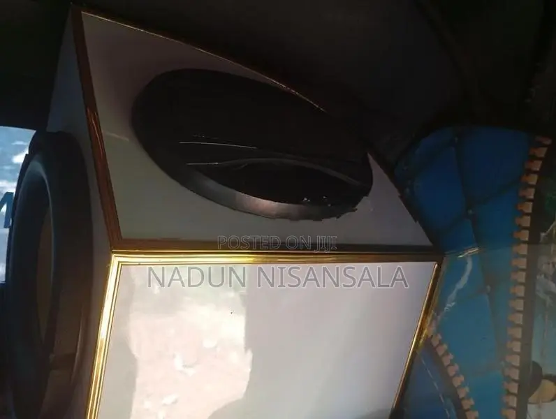 Three Wheeler Speaker