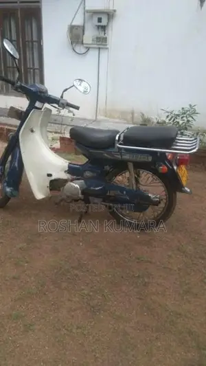 Yamaha Mate V50 2004