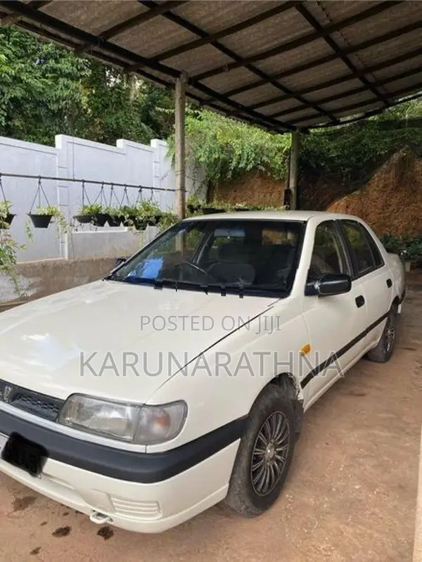 Nissan Pulsar 1990
