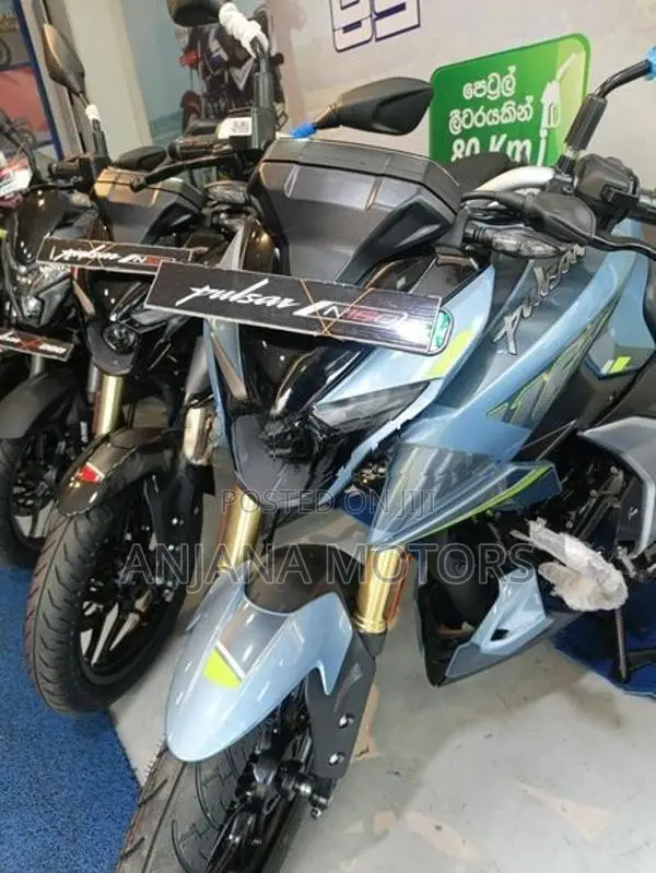 Bajaj Pulsar N160 Premium 2026