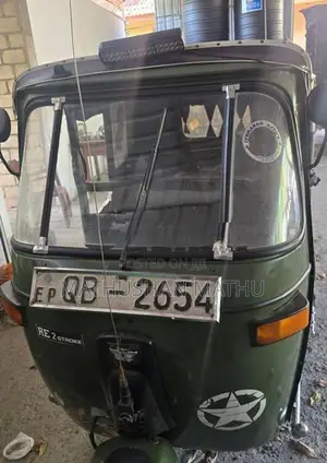 Bajaj RE 2 stroke 2005