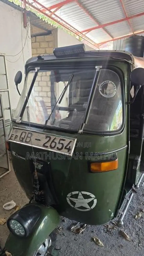 Bajaj RE 2 stroke 2005
