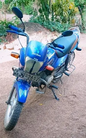 TVS Centra 2004