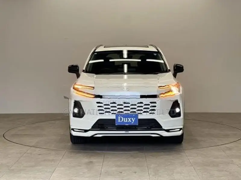 Toyota RAV4 Z Hybrid + Body kit 2026