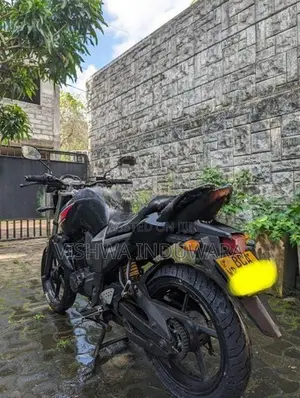 Yamaha FZ 2015