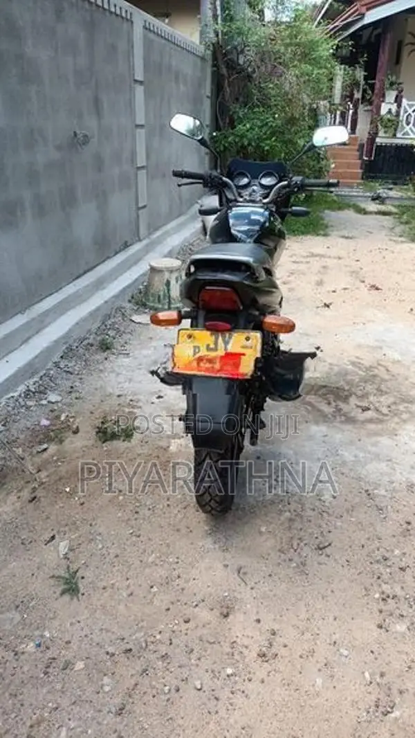 Bajaj Pulsar 150 2012