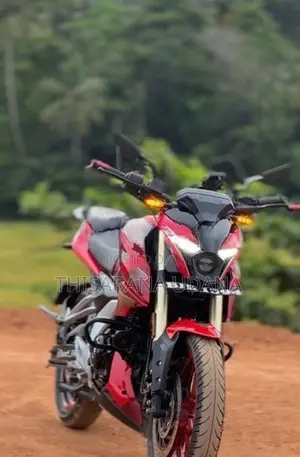 Bajaj Pulsar N160 2025