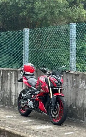 Bajaj Pulsar N160 2025