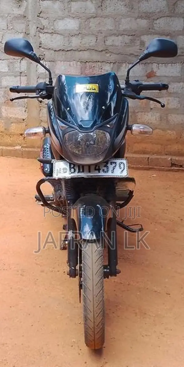 Bajaj Pulsar 150 2016