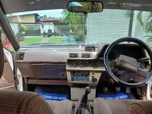Toyota Carina 1989