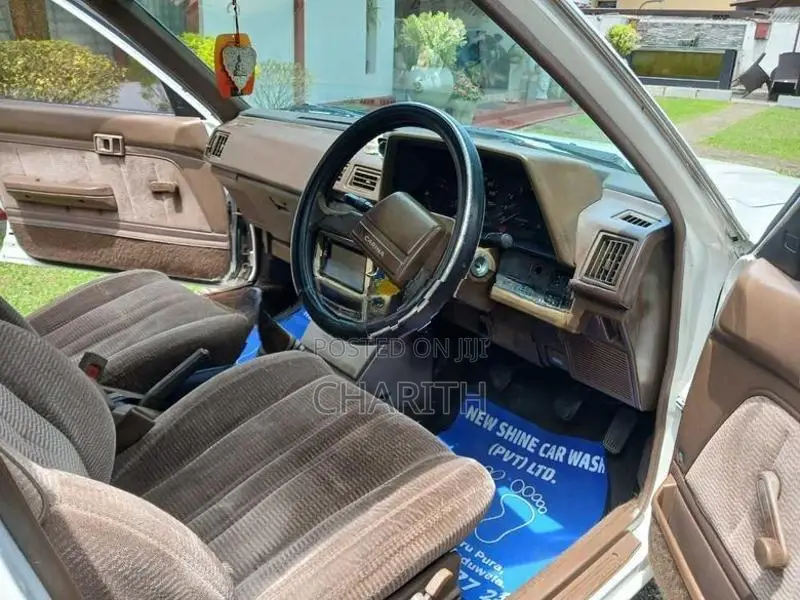 Toyota Carina 1989