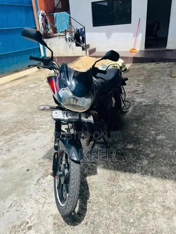 Bajaj Discover 100 2011