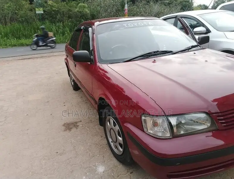 Toyota Corsa 1998