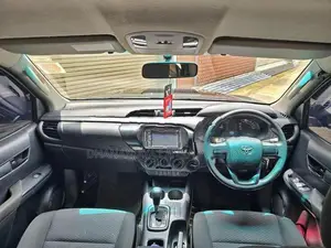 Toyota Hilux 2017