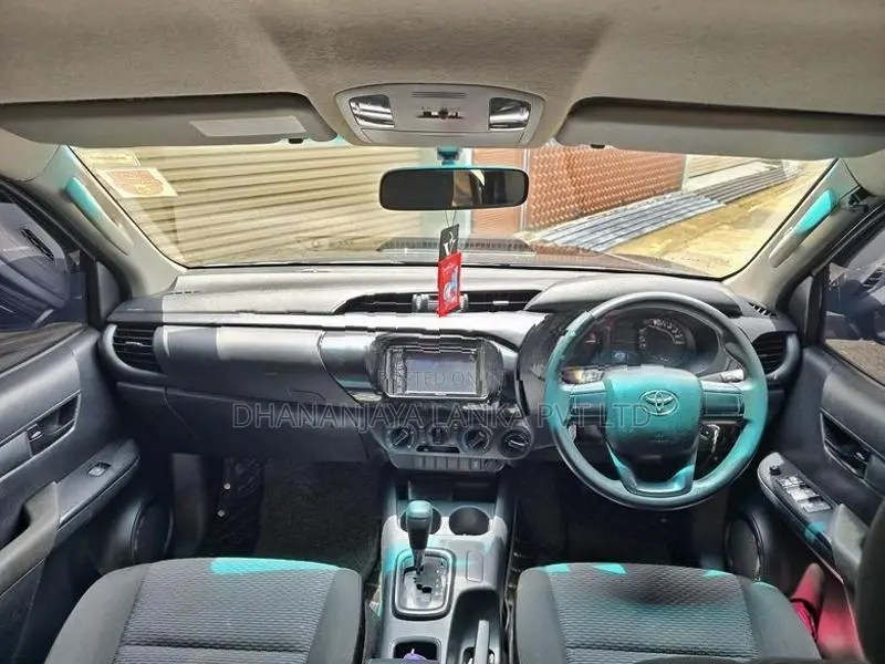 Toyota Hilux 2017