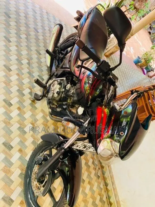 Bajaj Discover 150 2011