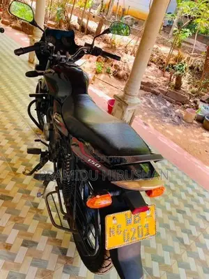 Bajaj Discover 150 2011